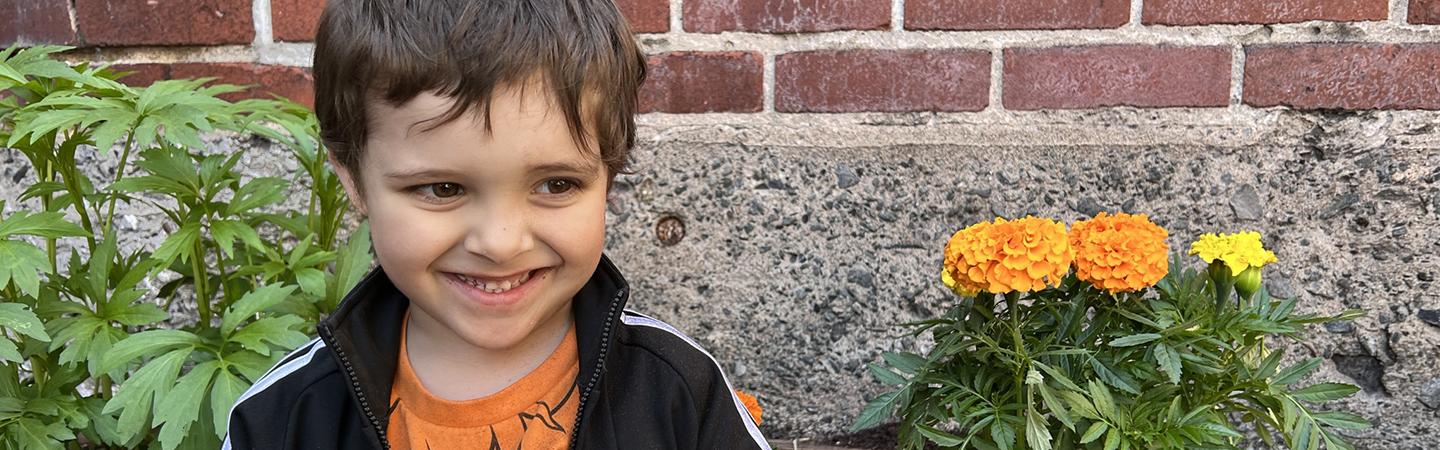 organisme-hebergement-maison-de-repit-banque-alimentaire-ateliers-parents-hochelaga-montreal-pour-prevenir-maltraitance-enfants-1